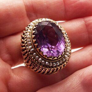 AMETHYST OVAL (23 CARATS), 14K SOLID GOLD & SEED PEARLS 15 GR. TW SZ6 RING